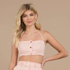 STYLESTALKER Halter Crop Top